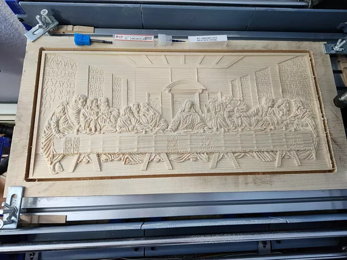 Σκαλιστό με CNC